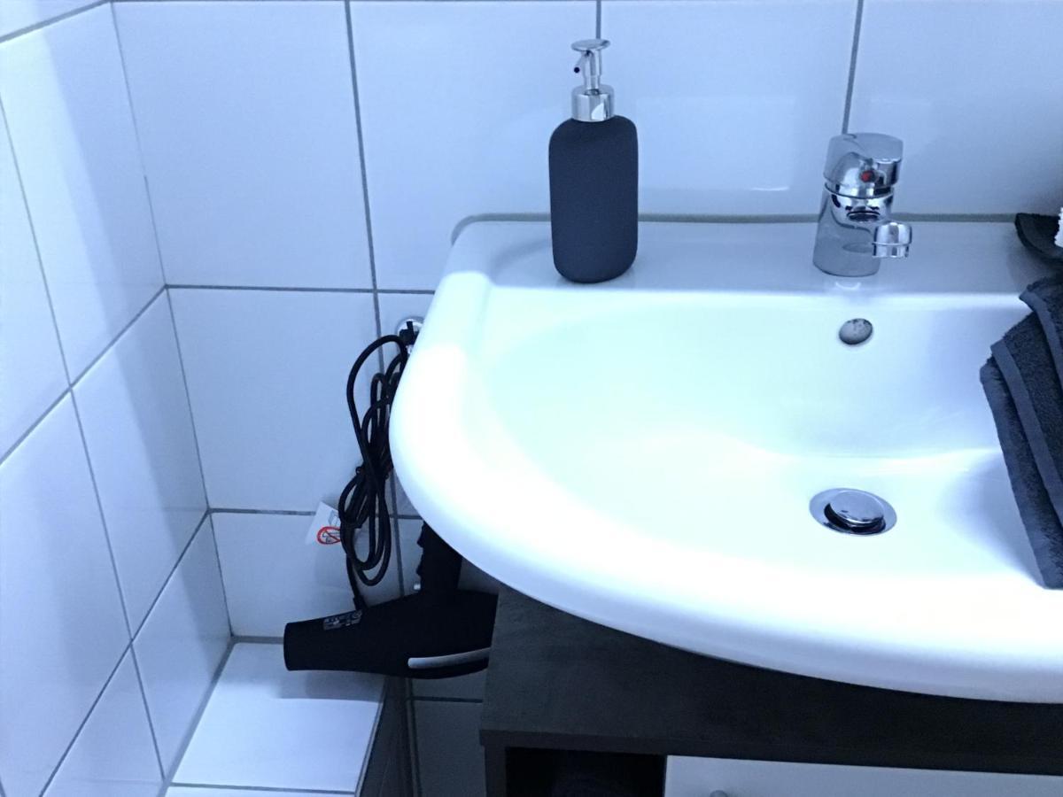 לברקוסן Apartment 1 Mit Terrasse Und Pkw-Stellplatz מראה חיצוני תמונה